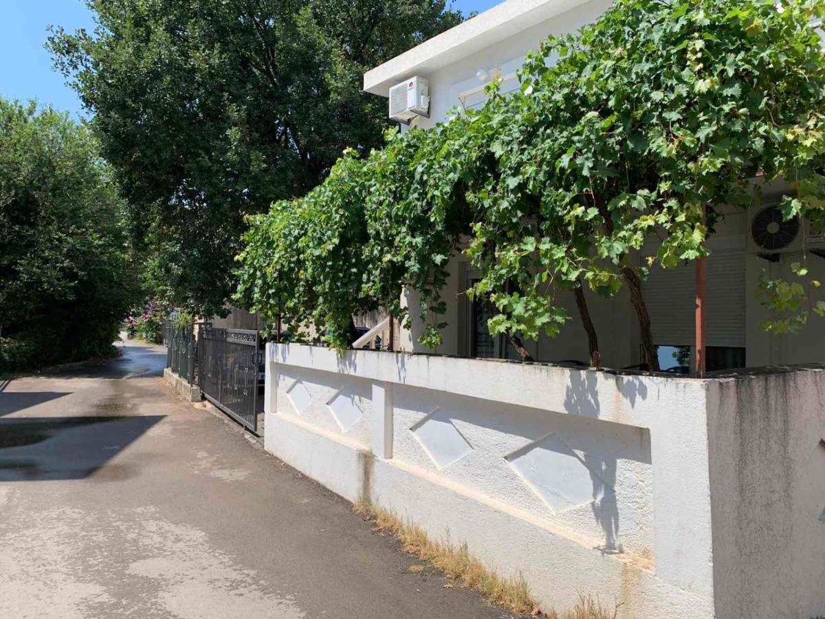 Apartment Danijela Будва Экстерьер фото